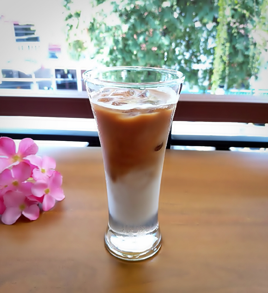 Warung Dulang 88, Family Resto & Cafe - Es kopi susu