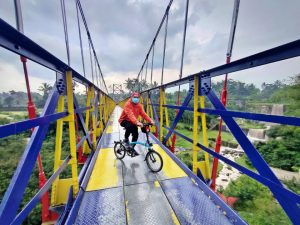 Jembatan Gantung Mangunsuko Magelang “Jembatan Jokowi” Eksotikanya Layak Anda Nikmati