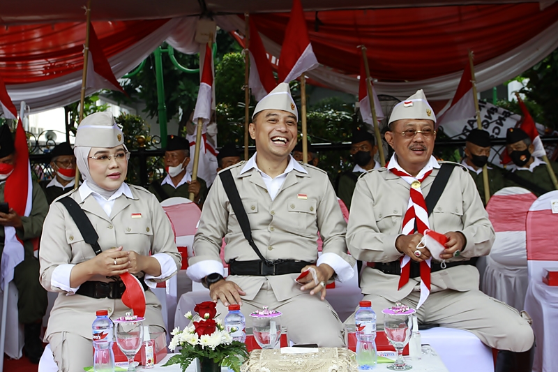 Parade Surabaya Juang 2022 : Teatrikal Pertempuran Benteng Kedung Cowek oleh Roodebrug Soerabaia sebagai “Gong” Pembuka Acara