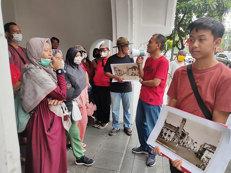 Hari Raya Imlek 2574 : Surabaya Walking Tour Ajak Exploring Kya-Kya The Old China Town