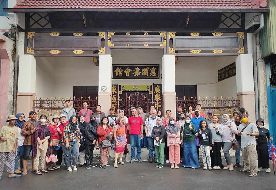 Hari Raya Imlek 2574 : Surabaya Walking Tour Ajak Exploring Kya-Kya The Old China Town