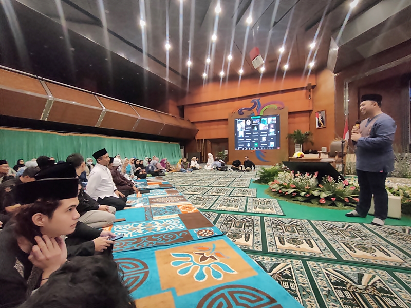 Menparekraf/Kabaparekraf Sandiaga Salahuddin Uno 'Launching' Al-Qur'an Al-Ibrah, Al-Qur'an Dilengkapi Ringkasan 309 Dinasti Islam Dunia