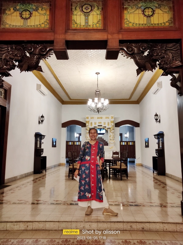 Jejak Cerita Mata Lensa
Hotel Daroessalan Pasuruan : Kini Saya Datang Lagi, Namun Tak dengan Mancal Sepeda
