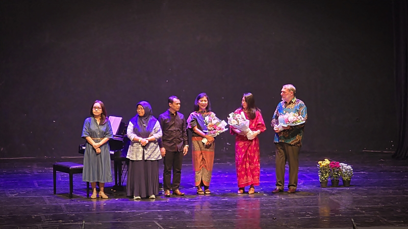 JakArt dan Surabaya Juang Hadirkan Penyani Vocal Bas dari Yunani dalam Konser Musik Klasik