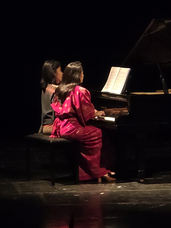 JakArt dan Surabaya Juang Hadirkan Penyani Vocal Bas dari Yunani dalam Konser Musik Klasik