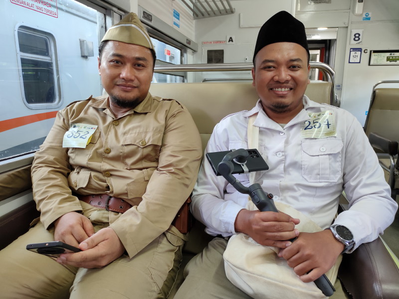 KAI Daop 8 Surabaya Raih Dua Rekor MURI di Usia ke-80