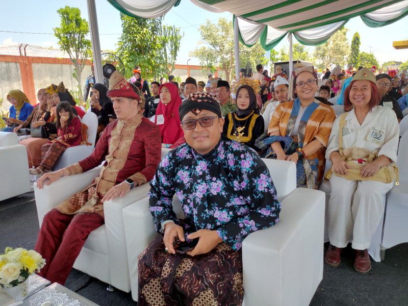 KAI Daop 8 Surabaya Raih Dua Rekor MURI di Usia ke-80