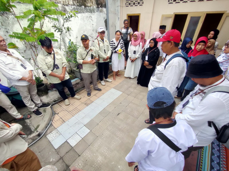 
“Susuri Jejak Islam di Ampel dan Spirit Sejarah dalam Hangatnya Ramadan 1447 H”
