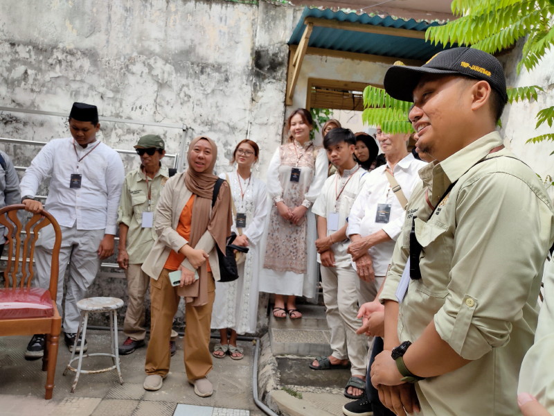 
“Susuri Jejak Islam di Ampel dan Spirit Sejarah dalam Hangatnya Ramadan 1447 H”
