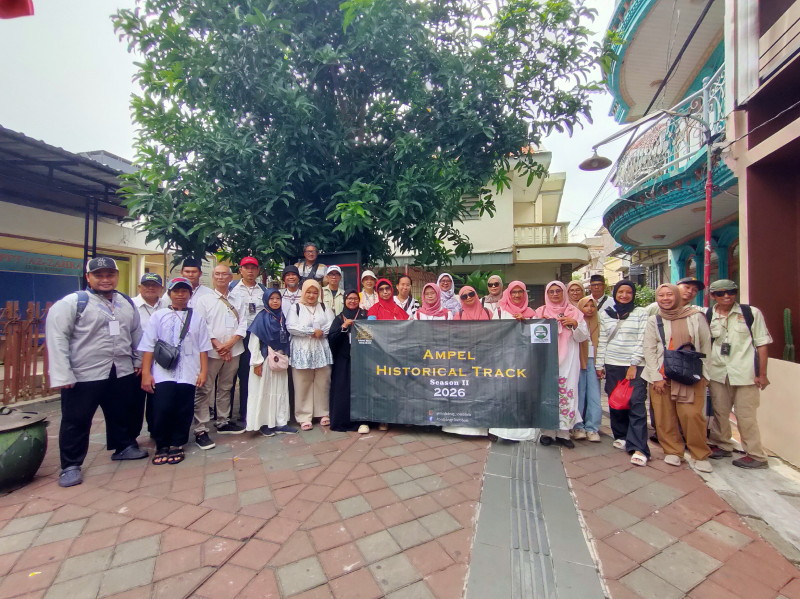 
“Susuri Jejak Islam di Ampel dan Spirit Sejarah dalam Hangatnya Ramadan 1447 H”
