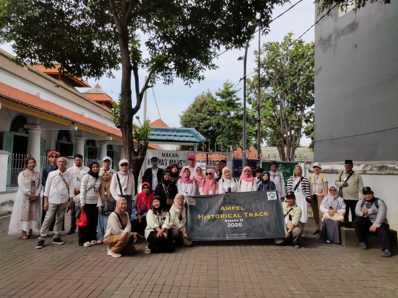 
“Susuri Jejak Islam di Ampel dan Spirit Sejarah dalam Hangatnya Ramadan 1447 H”
