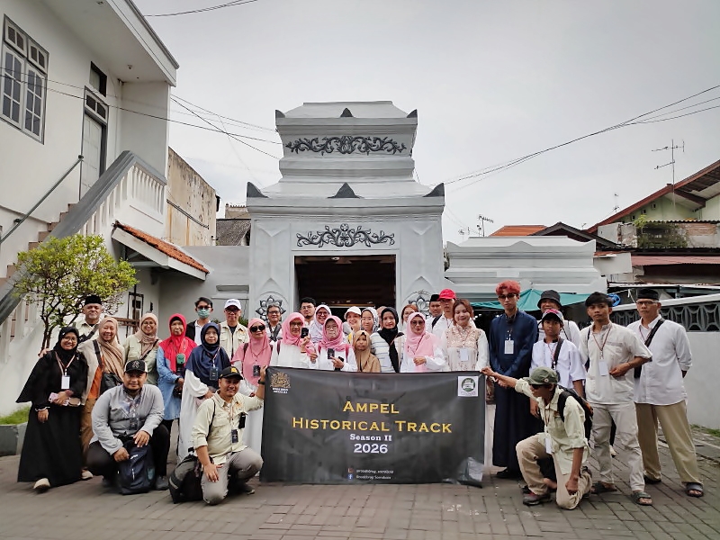 
“Susuri Jejak Islam di Ampel dan Spirit Sejarah dalam Hangatnya Ramadan 1447 H”
