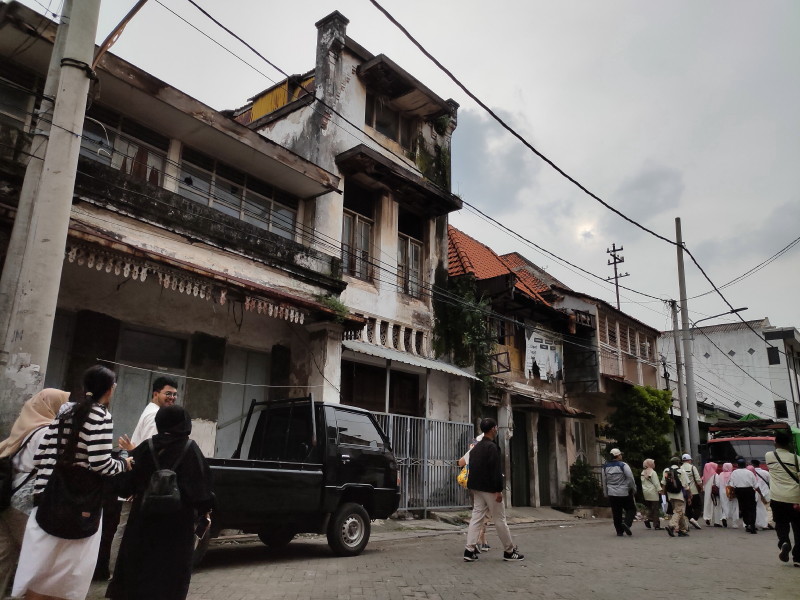 
“Susuri Jejak Islam di Ampel dan Spirit Sejarah dalam Hangatnya Ramadan 1447 H”
