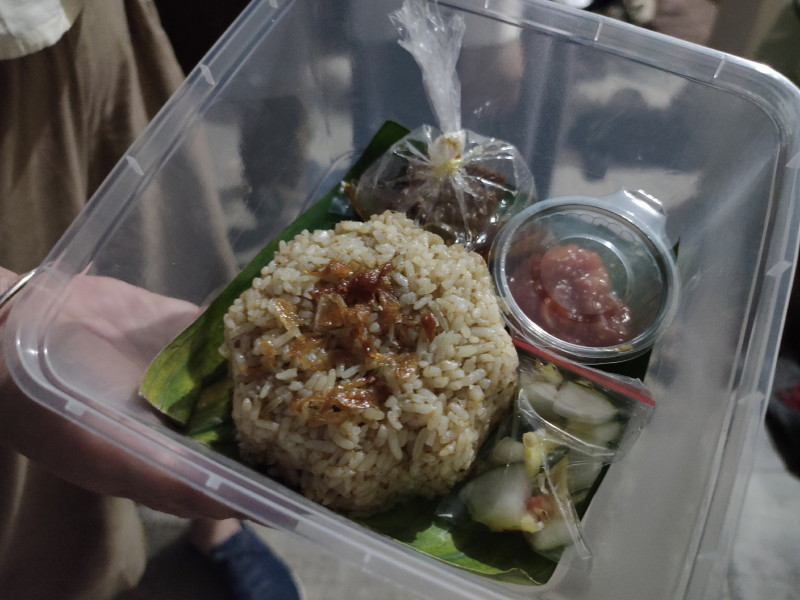 
“Susuri Jejak Islam di Ampel dan Spirit Sejarah dalam Hangatnya Ramadan 1447 H”
