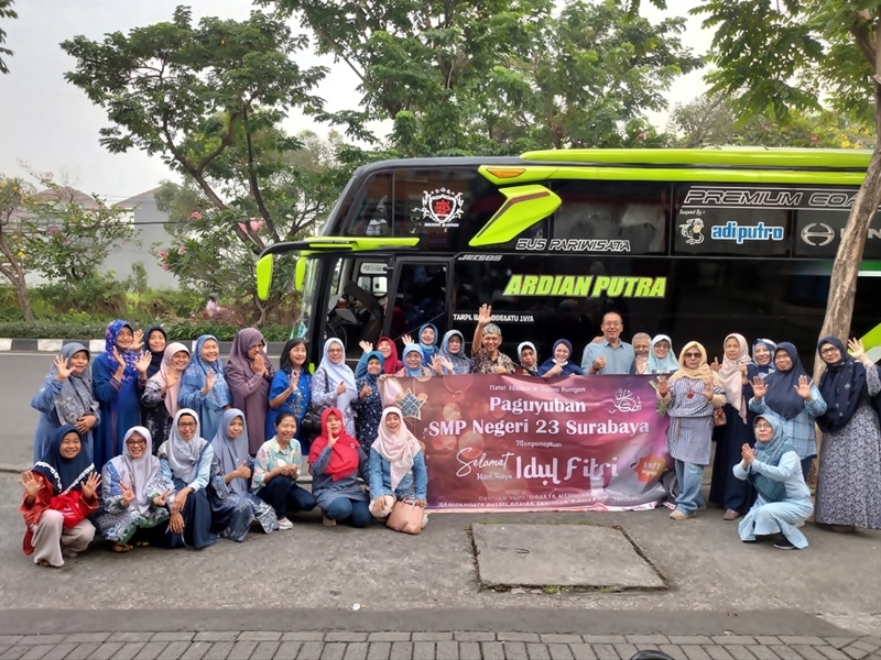 Memorabilia Temu Kangen: Kawan Seperjuangan sebagai Penjaga Kewarasan