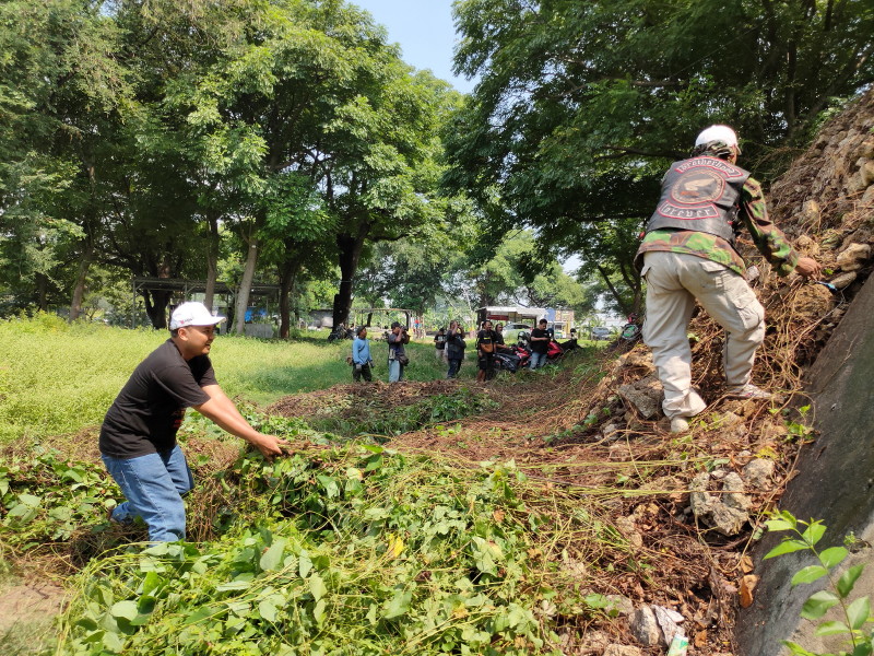 
Biar Foto Bicara
Dari Suara “Udhug” ke Jejak Sejarah: “Budhal Tok!” 
dan Cara PEMUDI’S Merawat Masa Lalu
