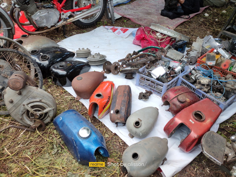 Deru “Montor Udhug” Menggema Di Benteng Kedung Cowek, Merawat Ingatan Lewat Roda Waktu
