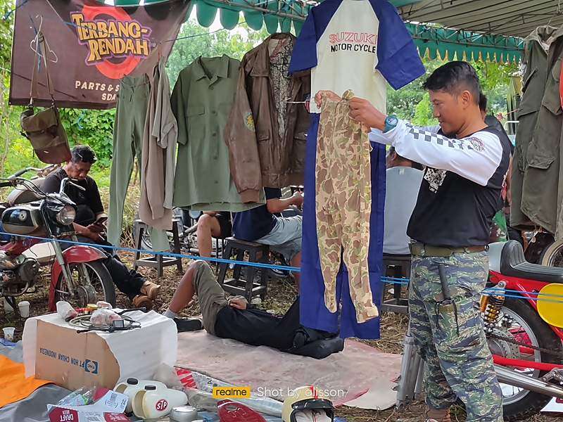 Deru “Montor Udhug” Menggema Di Benteng Kedung Cowek, Merawat Ingatan Lewat Roda Waktu