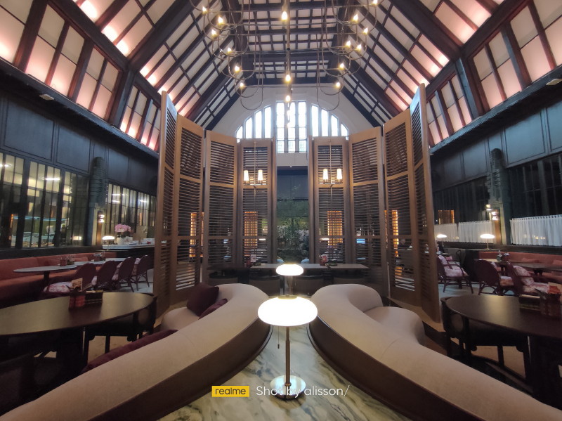 10 Regentstraat: Metamorfosis Dalem Kadipaten Soerabaia Menjadi Destinasi Heritage Dining di Kota Lama Surabaya