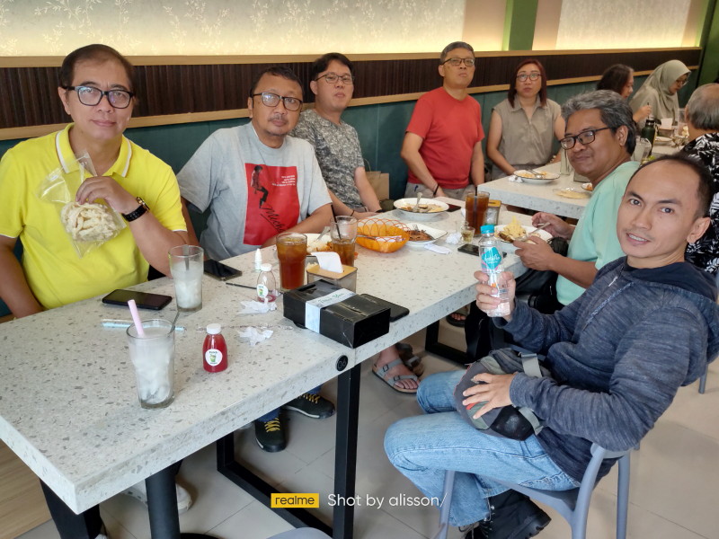 Merayakan “Bonus Usia”: Ketika Umur Menjadi Ruang Berbagi