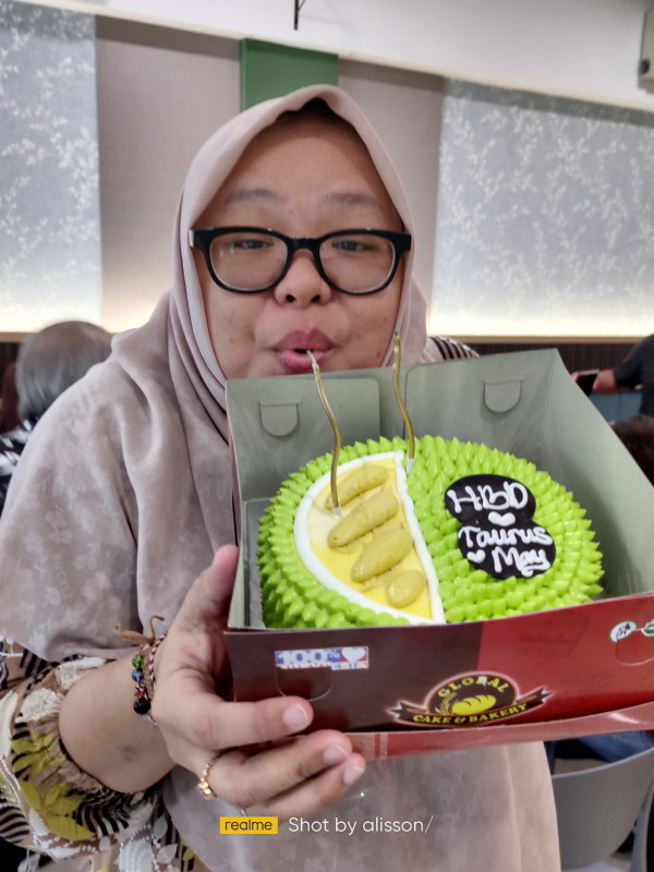 Merayakan “Bonus Usia”: Ketika Umur Menjadi Ruang Berbagi