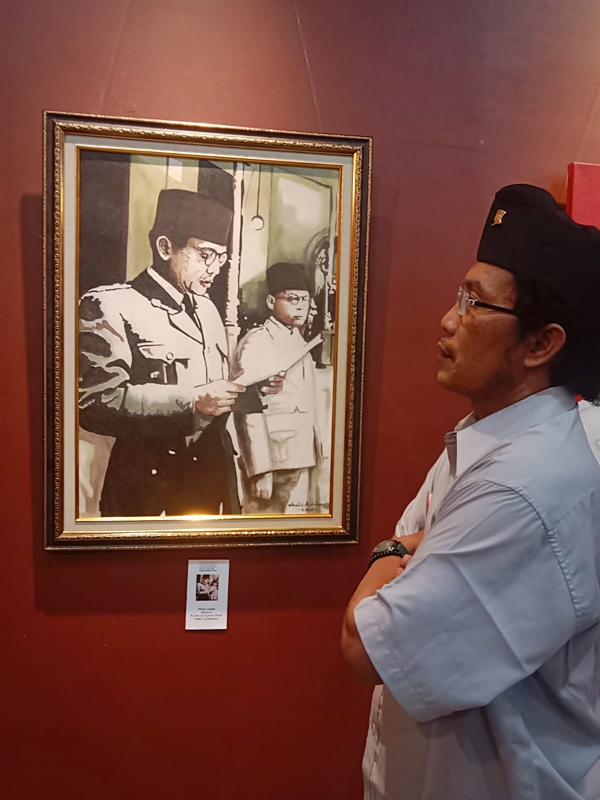 Goresan Kuas Merawat Sejarah: “Soekarno dalam Goresan”