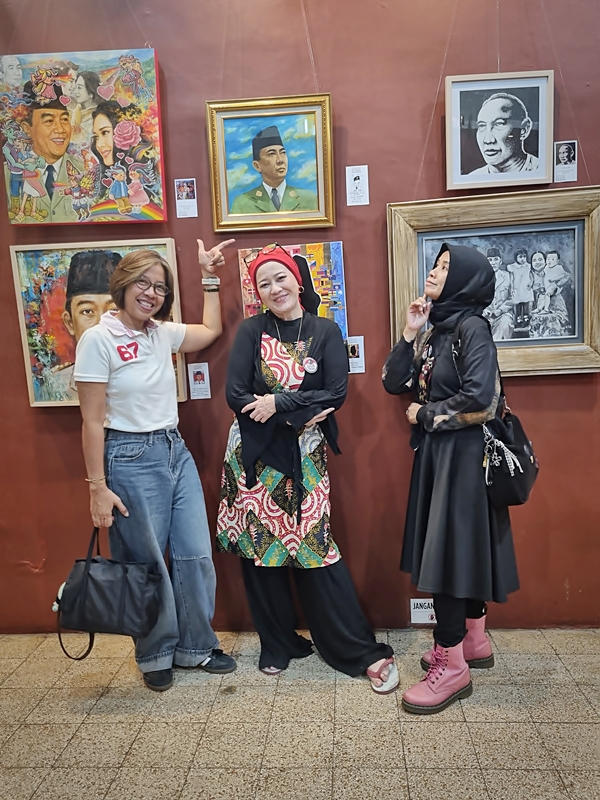 Goresan Kuas Merawat Sejarah: “Soekarno dalam Goresan”