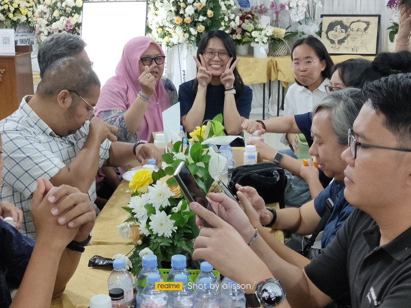 Komunitas PSL dan RB Hadiri Tradisi Mai Song Prof. Ir. Johan Silas