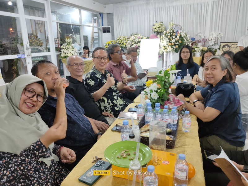 Komunitas PSL dan RB Hadiri Tradisi Mai Song Prof. Ir. Johan Silas