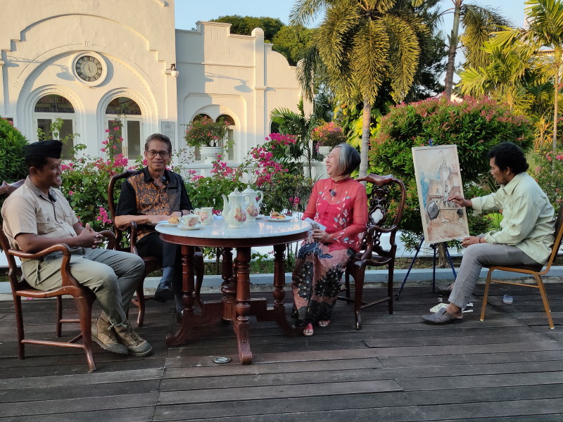 Persembahan Lukisan “Insiden Bendera” dari Roode Brug Soerabaia untuk Hotel Majapahit Surabaya - MGallery Collection di Usia ke-116 Tahun