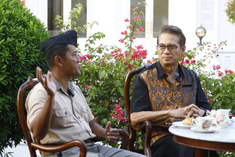 Persembahan Lukisan “Insiden Bendera” dari Roode Brug Soerabaia untuk Hotel Majapahit Surabaya - MGallery Collection di Usia ke-116 Tahun