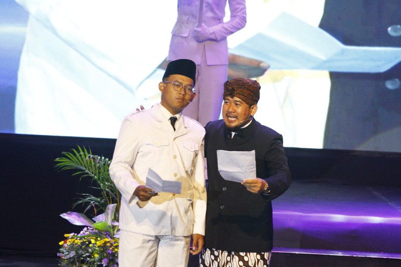 Aku Arek Suroboyo”: Bung Karno, Surabaya, dan Warisan Kebangsaan Yang Terus Menyala