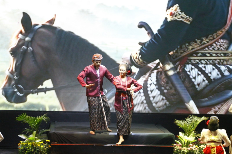 Aku Arek Suroboyo”: Bung Karno, Surabaya, dan Warisan Kebangsaan Yang Terus Menyala