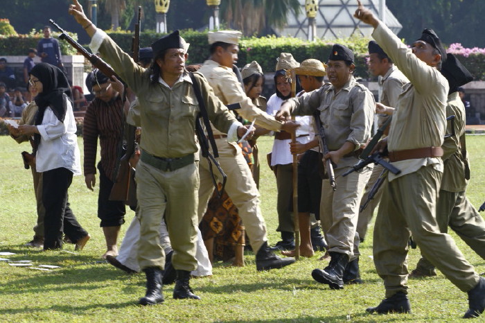 Roode Brug Soerabaia: Kepahlawanan Soegiarto, Persebaya Punya Cerita