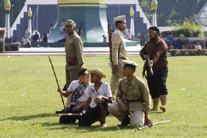 Roode Brug Soerabaia: Kepahlawanan Soegiarto, Persebaya Punya Cerita