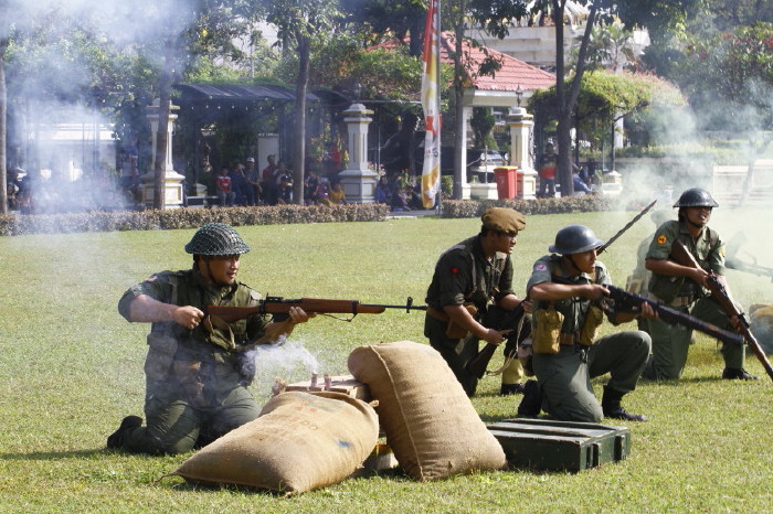 Roode Brug Soerabaia: Kepahlawanan Soegiarto, Persebaya Punya Cerita