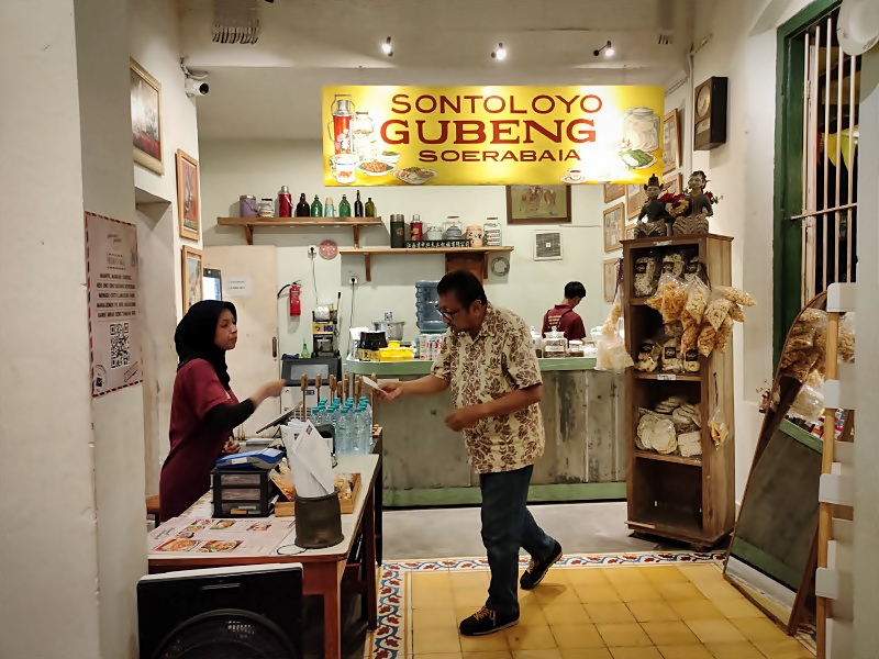 Merayakan Usia, Mensyukuri Waktu