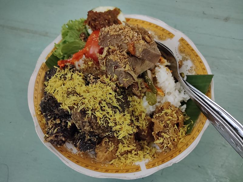 Merayakan Usia, Mensyukuri Waktu