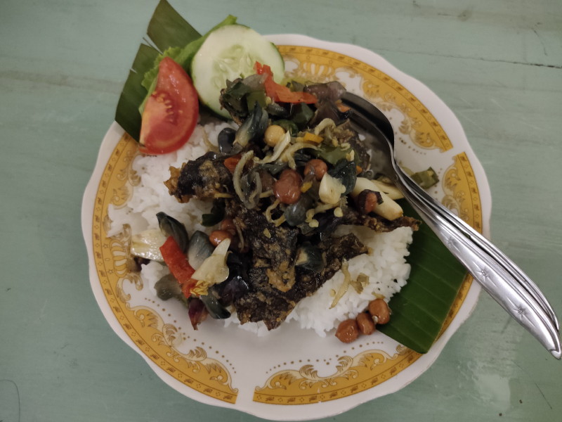 Merayakan Usia, Mensyukuri Waktu