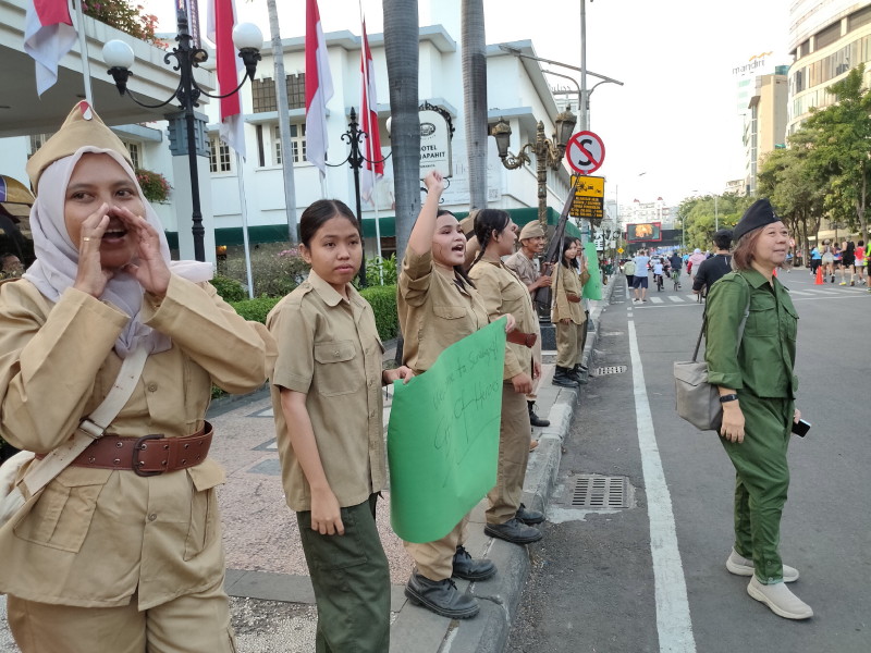 Di Kilometer 39, Sejarah Menyemangati Langkah