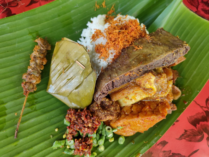 Berawal dari Rasa Gabut, Berakhir di “mBangil”