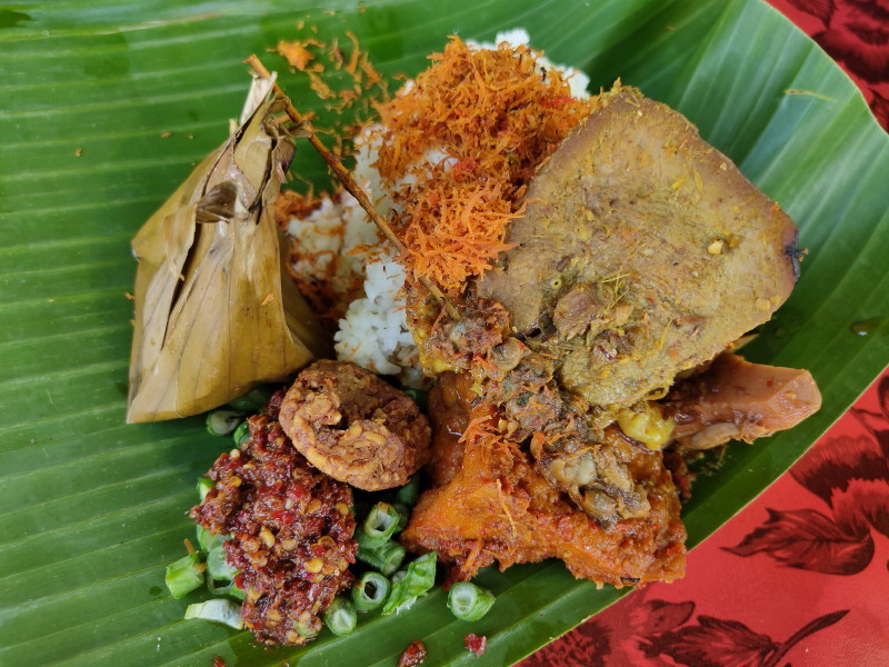 Berawal dari Rasa Gabut, Berakhir di “mBangil”