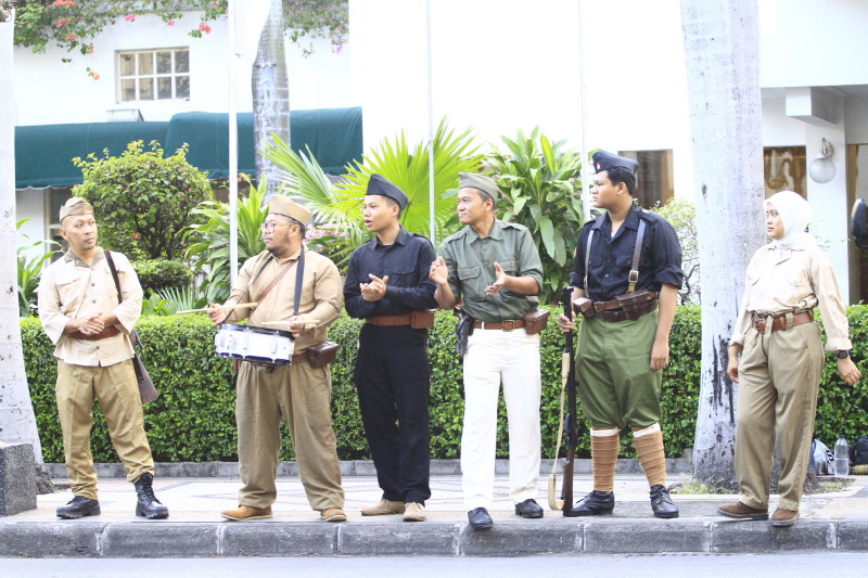 Di Kilometer 39, Sejarah Menyemangati Langkah