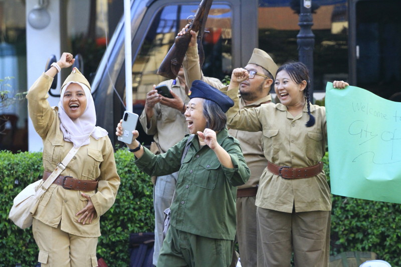 Di Kilometer 39, Sejarah Menyemangati Langkah