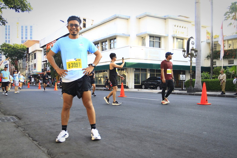 Di Kilometer 39, Sejarah Menyemangati Langkah
