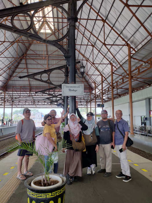 Trip Murah Tak Berarti Pengalaman Murahan