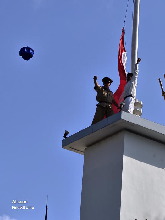 Merah Putih Bertanya