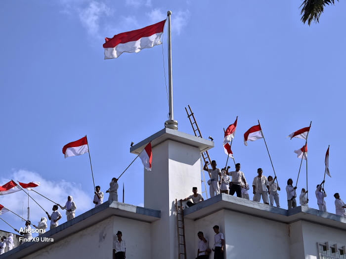 Merah Putih Bertanya