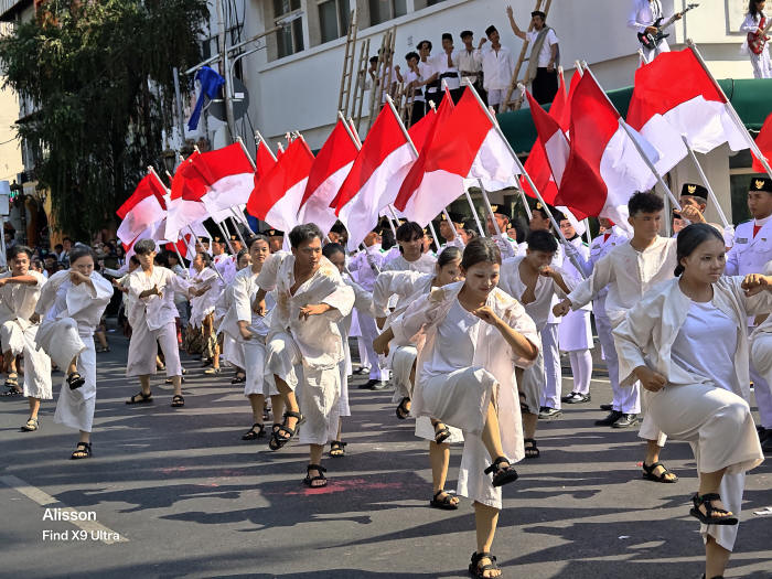 Merah Putih Bertanya