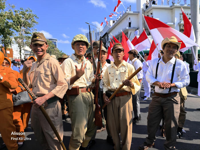 Merah Putih Bertanya